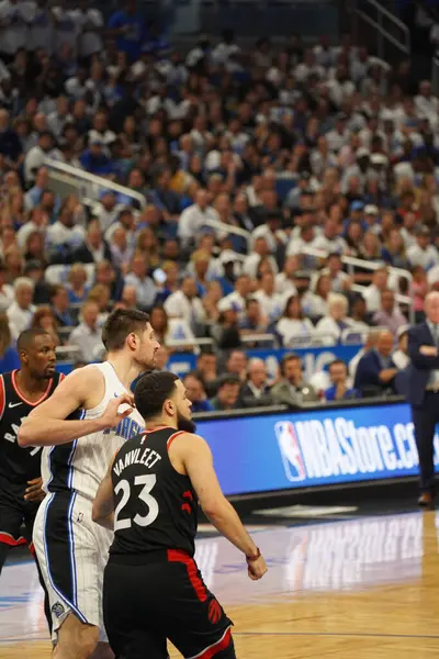 Orlando Magic Hosts Toronto Rapters Nba Playoff Στο Amway Arena — Φωτογραφία Αρχείου