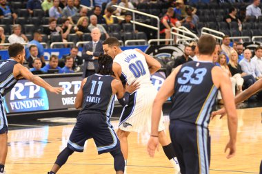Orlando Magic 10 Ekim 2018 tarihinde Orlando Florda 'daki Amway Center' da Memphis Grizzilies 'e ev sahipliği yaptı.. 