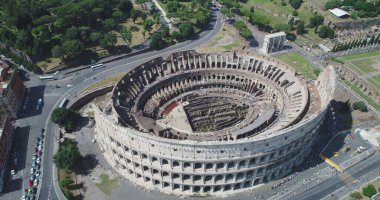 İtalya 'nın Roma' daki ünlü mezarının havadan görünüşü.. 