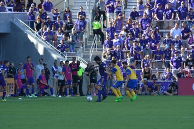 Orlando City 29 Nisan 2017 'de Orlando, Florida' daki Orlando City Stadyumu 'nda Colorado Rapids' e ev sahipliği yaptı.) 
