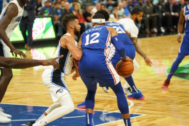 Orlando Magic 13 Ekim 2019 'da Florida, Orlando' daki Amway Center 'da Philadelphia 76ers' a ev sahipliği yaptı.. 