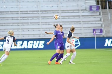 Orlando Pride, 23 Mayıs 2018 'de Orlando Florida' daki Exploria Stadyumu 'nda Kuzey Carolina Cesareti' ne ev sahipliği yapmaktadır..  