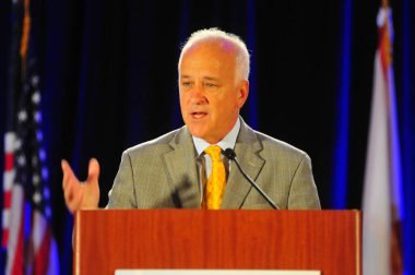 Florida Valisi Rick Scott 13 Ekim 2015 'te Orlando Florida' daki İnanç Sempozyumu 'nda konuşma yapacak. Fotoğraf: Marty Jean-Louis