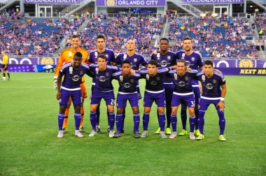 Orlando City SC sunucusu Sporting Kansas City Orlando Florida 'daki Dünya Kampı Stadyumu' nda 13 Eylül 2015 'te.