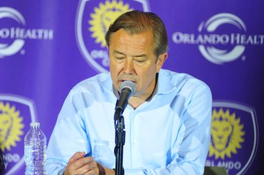 Orlando City SC, 8 Mayıs 2015 'te Florida' daki Kamp Dünyası Stadyumu 'nda Los Angeles Galaksisi' ne ev sahipliği yaptı.. 