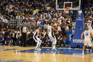 Orlando Magic 19 Nisan 2019 Cuma günü Orlando Florida 'daki Amway Arena' daki NBA Playoff 1 'de Toronto Rapçileri' ne ev sahipliği yapıyor.