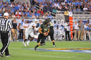 Kuzey Carolina 29 Aralık 2015 tarihinde Orlando Florida 'daki Kamp Dünya Stadyumu' nda oynanan Russell Atletizm Kupası 'nda Baylor ile karşılaşacak.. 