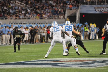 Kuzey Carolina 29 Aralık 2015 tarihinde Orlando Florida 'daki Kamp Dünya Stadyumu' nda oynanan Russell Atletizm Kupası 'nda Baylor ile karşılaşacak..