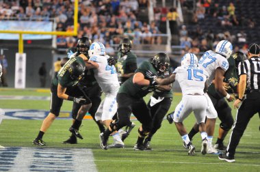 Kuzey Carolina 29 Aralık 2015 tarihinde Orlando Florida 'daki Kamp Dünya Stadyumu' nda oynanan Russell Atletizm Kupası 'nda Baylor ile karşılaşacak.. 