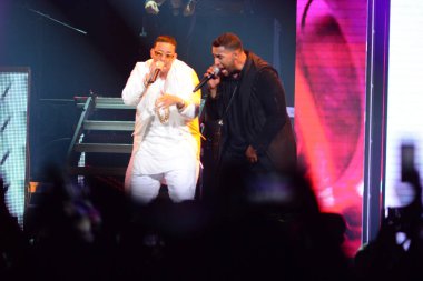 Baba Yankee ve Don Omar 7 Ağustos 2016 'da Orlando Florida' daki Amway Center 'da konser verdiler..  