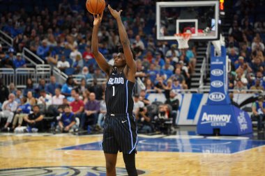 Orlando Magic, Orlando, Florida, ABD 'deki Amway Center' da Milwaukee Bucks 'a ev sahipliği yapıyor. 1 Kasım 2019.  