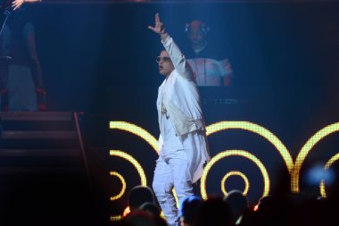 Baba Yankee ve Don Omar 7 Ağustos 2016 'da Orlando Florida' daki Amway Center 'da konser verdiler.. 