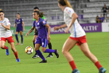 Orland Pride, 25 Ağustos 2018 'de Orlando Florida' daki Exploria Stadyumu 'nda Chicago Red Stars' a ev sahipliği yapıyor..  