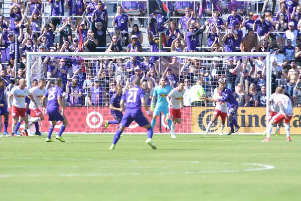 Orlando City Värd För New York Red Bulls Citrus Bowl — Stockfoto