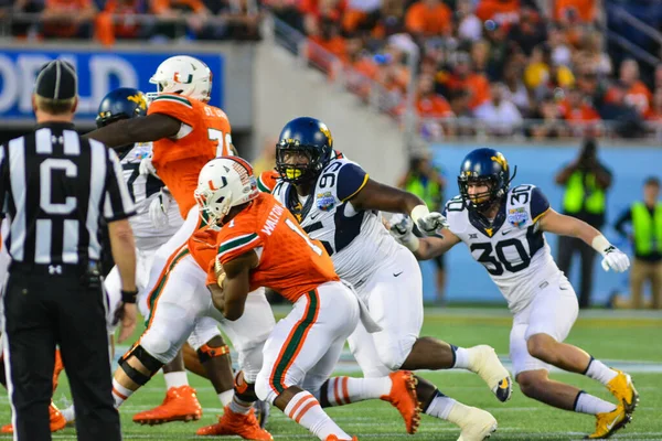 Les West Virginia Mountaineers Affrontent Les Hurricanes Miami Lors 71E — Photo