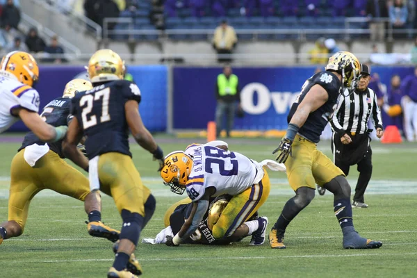 Notre Dame Tvář Lsu Během Citrus Bowl Stadionu Camping World — Stock fotografie