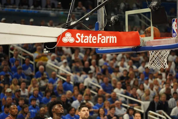 Orlando Magic Hosts Toronto Rapters Nba Playoff Στο Amway Arena — Φωτογραφία Αρχείου