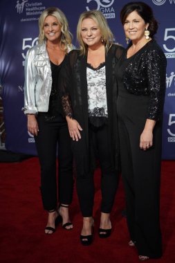 15 Ekim 2019 'da Nashville, Tennessee' deki Linbscome Üniversitesi 'nde verilen 50. GMA Dove Ödülleri sırasında kırmızı halı. 