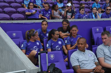 Orlando Pride 22 Nisan 2017 'de Orlando City Stadyumu' nda Washington Spirit 'e ev sahipliği yaptı..  