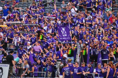 Orlando City SC sunucusu Sporting Kansas City Orlando Florida 'daki Dünya Kampı Stadyumu' nda 13 Eylül 2015 'te.