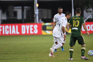 Los Angeles Galaksisi, 14 Temmuz 2020 'de Orlando Florida ABD' deki ESPN Vahşi Spor Dünyası 'nda düzenlenen MLS Sırt Turnuvası sırasında Portland Timbers ile karşı karşıya geldi..