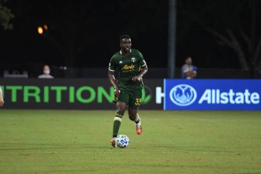 Los Angeles Galaksisi, 14 Temmuz 2020 'de Orlando Florida ABD' deki ESPN Vahşi Spor Dünyası 'nda düzenlenen MLS Sırt Turnuvası sırasında Portland Timbers ile karşı karşıya geldi.