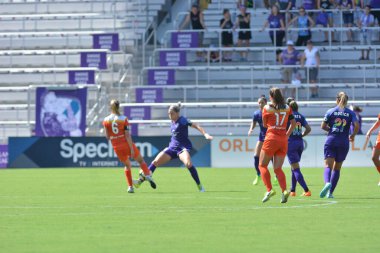 Orlando Pride, 24 Haziran 2017 tarihinde Orlando City Stadyumu 'nda Houston Dash' e ev sahipliği yaptı.. 