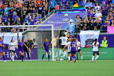 Orlando Pride 26 Ağustos 2016 'da Orlando Florida' daki Camp World Stadyumu 'nda Washington Spirit' e ev sahipliği yaptı..  