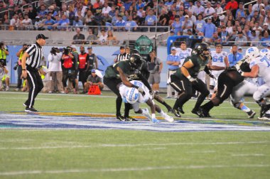 Kuzey Carolina 29 Aralık 2015 tarihinde Orlando Florida 'daki Kamp Dünya Stadyumu' nda oynanan Russell Atletizm Kupası 'nda Baylor ile karşılaşacak.. 