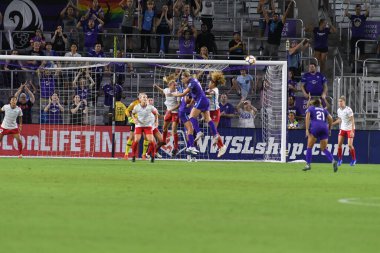 Orland Pride, 25 Ağustos 2018 'de Orlando Florida' daki Exploria Stadyumu 'nda Chicago Red Stars' a ev sahipliği yapıyor..