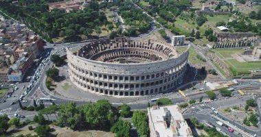 İtalya 'nın Roma' daki ünlü mezarının havadan görünüşü.. 