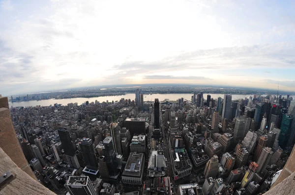 23 Mayıs 2016 'da New York' un geniş açı görüntüsü.  