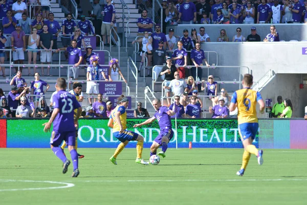 Orlando City 29 Nisan 2017 'de Orlando, Florida' daki Orlando City Stadyumu 'nda Colorado Rapids' e ev sahipliği yaptı.) 