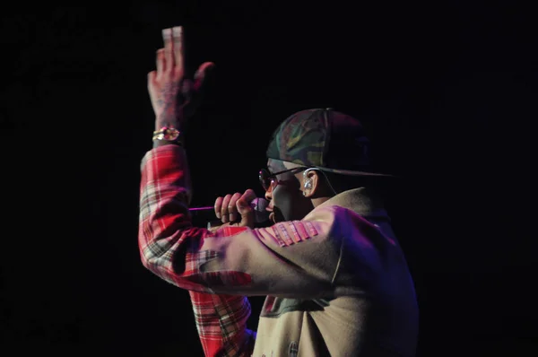 Singer Usher Performs Amway Center Orlando Florida December 2015 — Stock Photo, Image