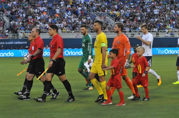 Paris Saint-Germain, Tottenham Hotspur 'a karşı 22 Temmuz 2017' de Orlando Florida 'daki Citrus Bowl' da.  