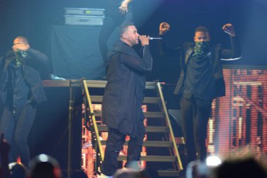 Baba Yankee ve Don Omar 7 Ağustos 2016 'da Orlando Florida' daki Amway Center 'da konser verdiler..  