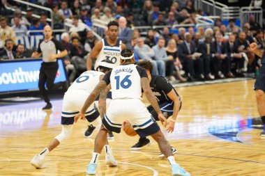 Orlando Magic 28 Şubat 2020 tarihinde Orlando Florida 'da Amway Center' da Minnesota Timberwolves 'a ev sahipliği yapar..  