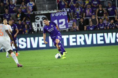 Orlando City SC, 6 Ağustos Salı günü Orlando Florida 'daki Exploria Stadyumu' nda oynanan ABD Kupası sırasında Atlanta United FC 'ye ev sahipliği yaptı..
