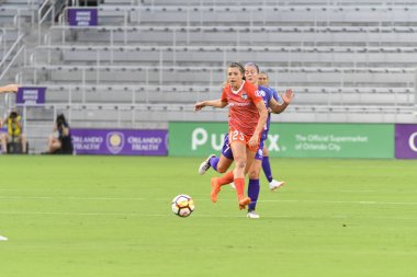 Orlando Pride 28 Haziran 2018 'de Orlando City Stadyumu' nda Houston Dash 'e ev sahipliği yaptı..  