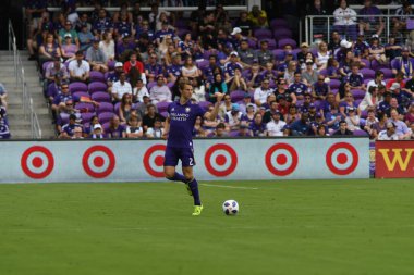 Orlando City 8 Nisan 2018 'de Orlando Florida' daki Exploria Stadyumu 'nda Portland Timbers' a ev sahipliği yaptı.. 