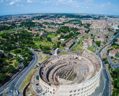 İtalya 'nın Roma' daki ünlü mezarının havadan görünüşü.. 