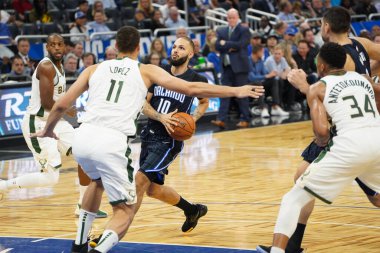 Orlando Magic, Orlando, Florida, ABD 'deki Amway Center' da Milwaukee Bucks 'a ev sahipliği yapıyor. 1 Kasım 2019.  
