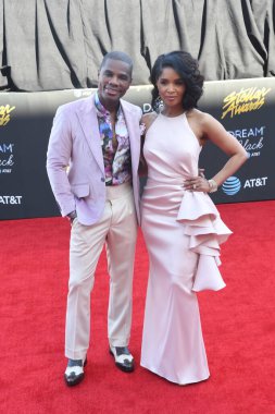 Kırmızı Halı Fotoğrafları 29 Mart 2019 Cumartesi günü Las Vegas 'taki Orleans Resort' ta düzenlenen 34. Yıldız Ödülleri sırasında çekildi.