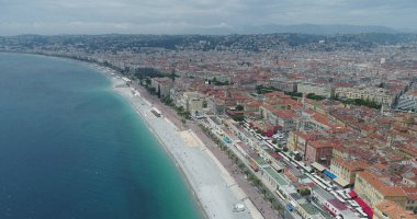 Şehir plajlı sahil manzarası çok güzel.