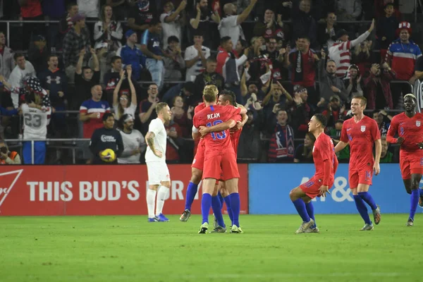 Het Amerikaanse Voetbalteam Organiseert Canada Tijdens Concacaf Nations League Match — Stockfoto