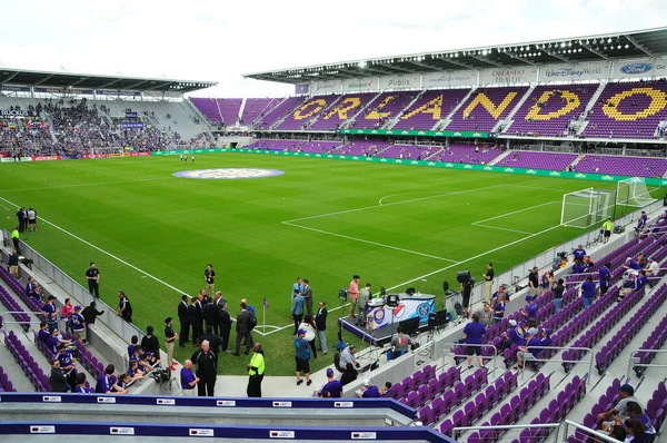 Orlando City, 5 Mart 2017 'de Orlando City Stadyumu' nda NYC FC 'ye ev sahipliği yaptı..  