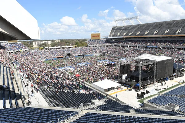 Send Christian Revival Camping World Stadium Orlando Florida Den Februari — Stockfoto