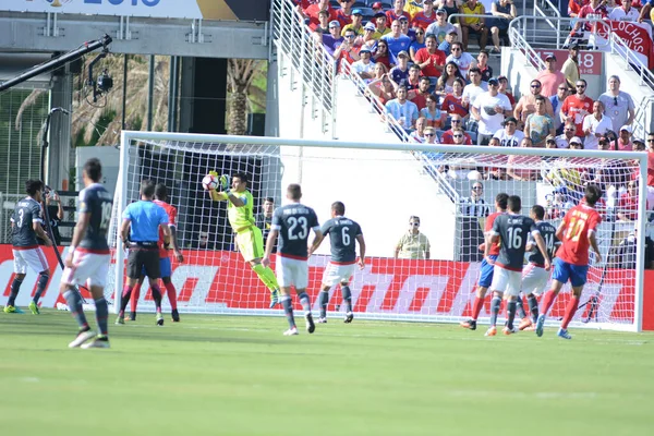 Kosta Rika, Copa America Centenario sırasında Paraguay ile Orlando Florida 'daki Dünya Kampı Stadyumu' nda karşılaştı..  