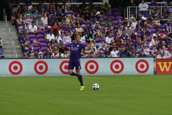 Orlando City 8 Nisan 2018 'de Orlando Florida' daki Exploria Stadyumu 'nda Portland Timbers' a ev sahipliği yaptı.. 