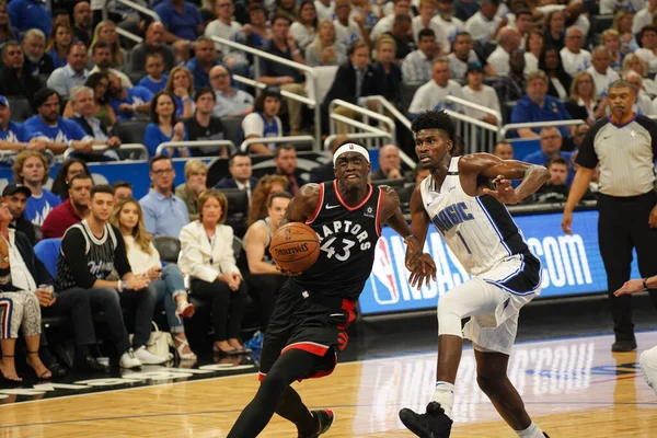 Orlando Magic 19 Nisan 2019 Cuma günü Orlando Florida 'daki Amway Arena' daki NBA Playoff 1 'de Toronto Rapçileri' ne ev sahipliği yapıyor.
